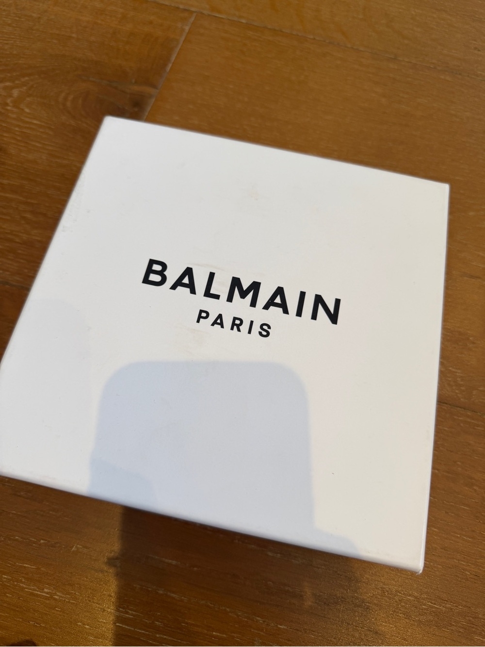 Balmain gold bag charm or keychain Brand New with box and dust bag - Picture 4 of 4